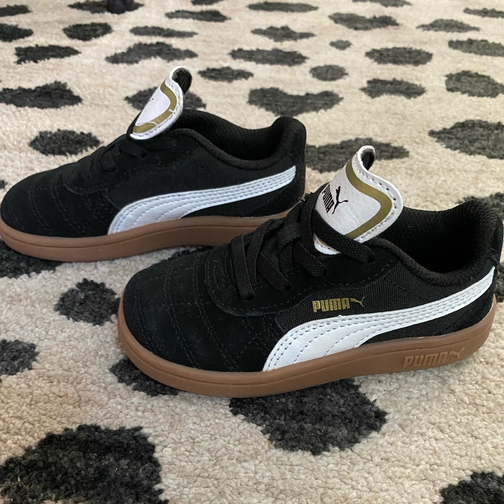 New Puma suede XXI- black/white- size 8c toddler